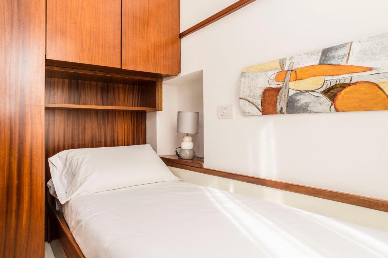 Apartment Living - Via Fiori Chiari 26 Mailand
